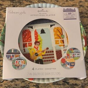 NWT Hallmark Gilmore Girls Appetizer Plates - Multicolor